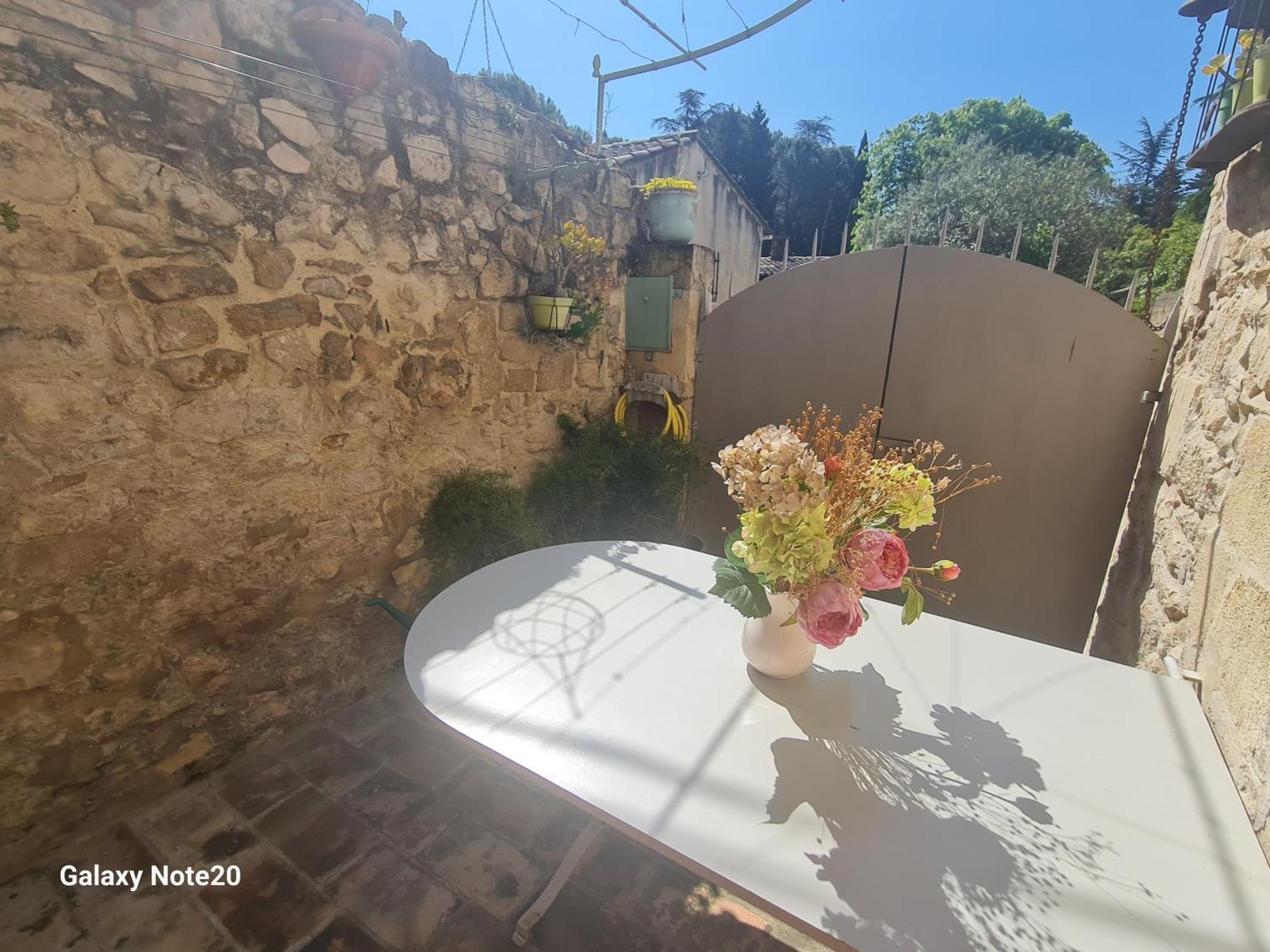 Maison De Charme Villeneuve Les Avignon Екстер'єр фото