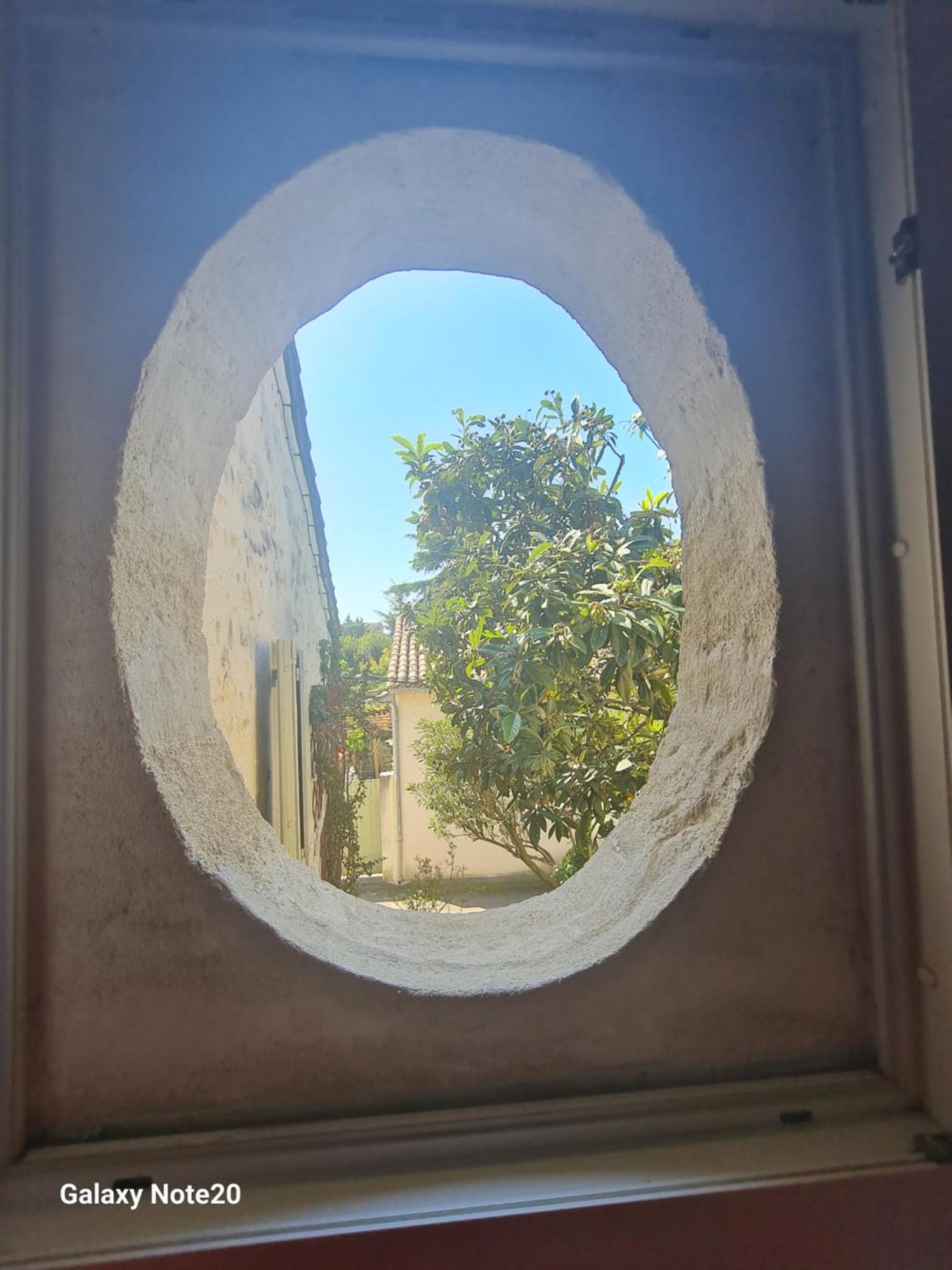 Maison De Charme Villeneuve Les Avignon Екстер'єр фото